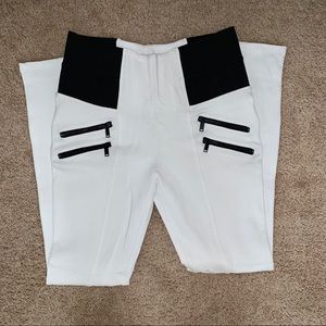 Daisy Double Zipper Legging